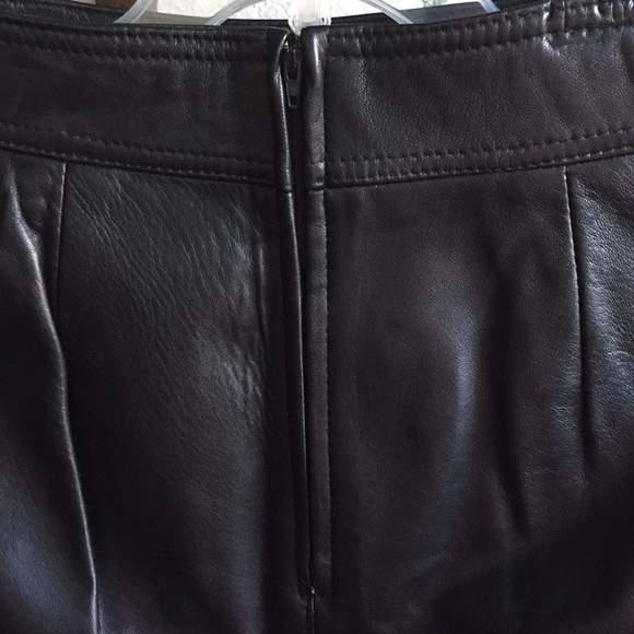 BAGATELLE / 🎉HP🎉 NWOT Black Leather Midi Skirt - Picture 4 of 6